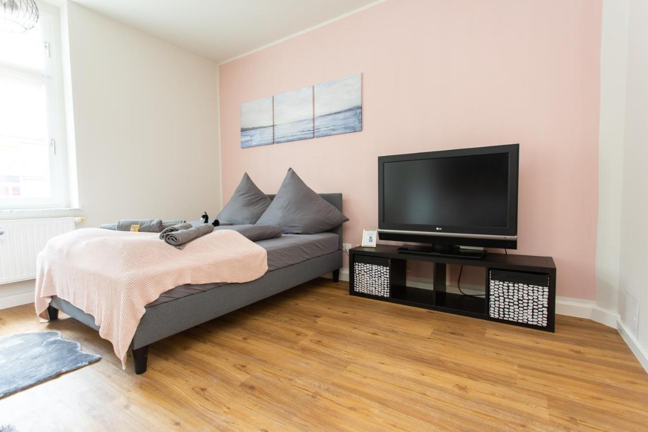 Fullhouse - Zwickau - F45 Apartments - Smarttv - Nespresso Exterior foto